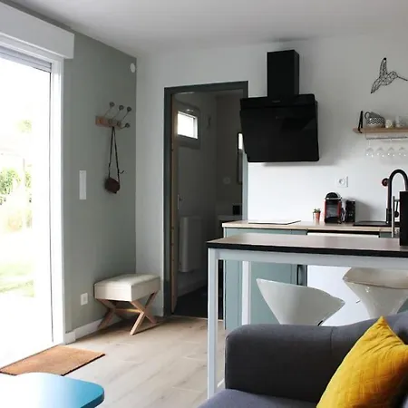 Avec Terrasse Et Parking Apartmán