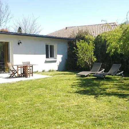 Avec Terrasse Et Parking Apartmán *